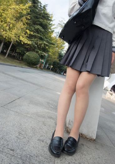 书房双乳晃动干柴烈火