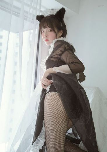 泉水叮咚响