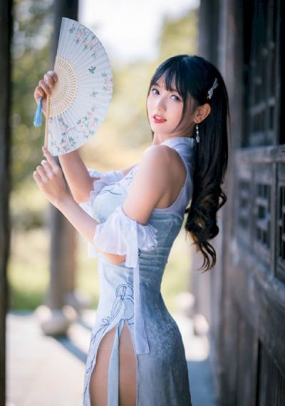 二次元痛二次元人物免费观看