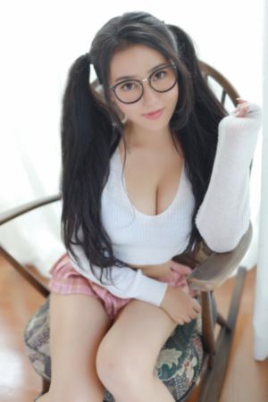 正版日本娇小hd