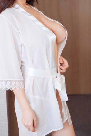 窥情公寓