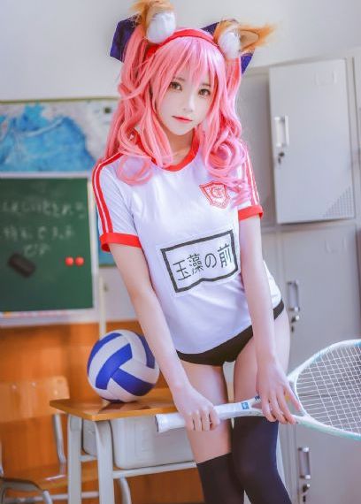 鲜花盛开的村庄