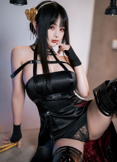 纲手的淫监狱
