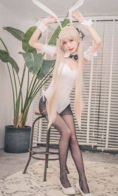 亲吻拥抱